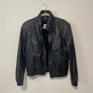 Vintage Wilson's Suede & Leather Black Leather Bomber Jacket Size 40 Large